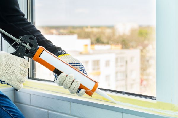 Cost of Window Recaulking Service in Iowa City