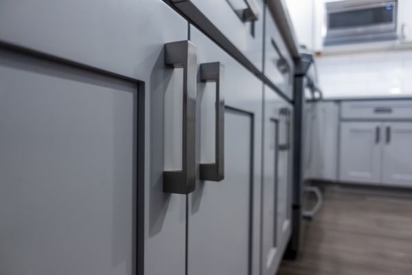 Cost of Hardware Mounting in Iowa City
