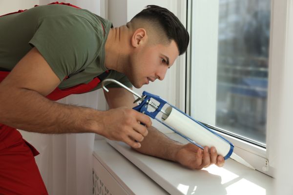Cost of Window Caulking Repair in Iowa City