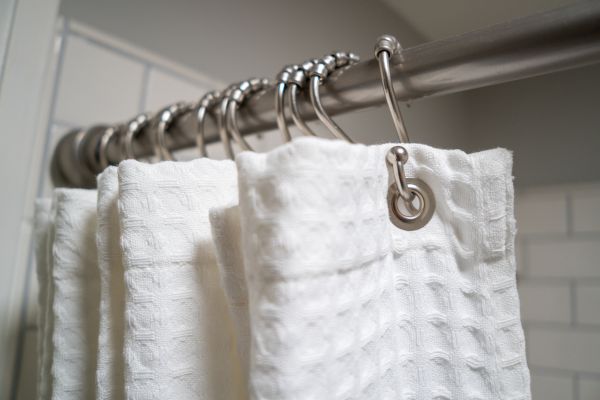 Cost of Shower Curtain Installation in Iowa City