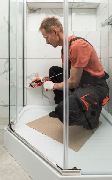 Cost of Shower Caulking Replacement in Iowa City