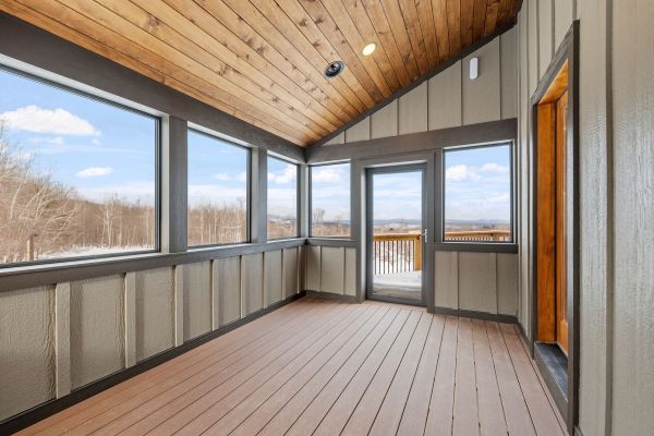 Cost of Porch Ceiling Repair in Iowa City