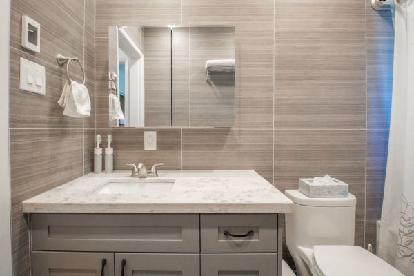 Cost of Medicine Cabinet Mounting in Iowa City