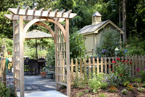 Cost of Trellis Mounting in Iowa City