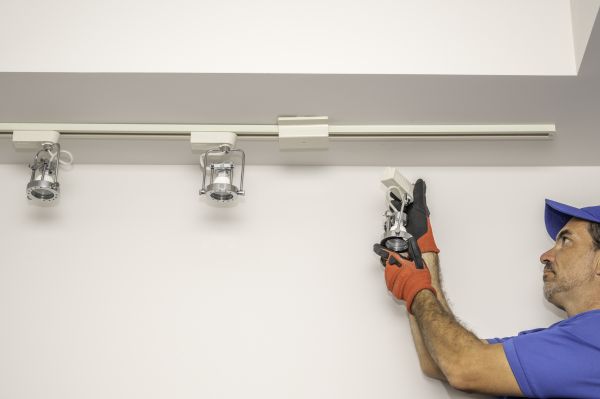 Cost of Track Light Bulb Replacement in Iowa City