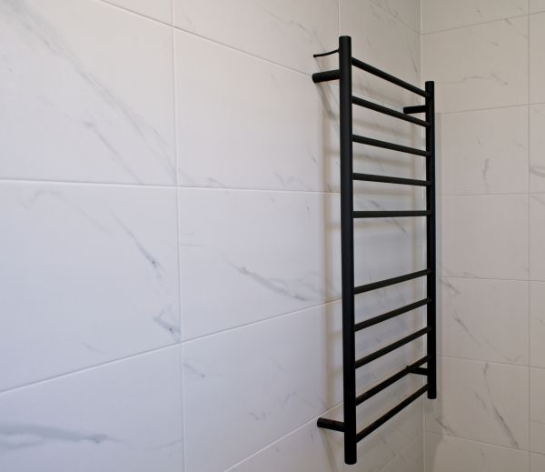 Cost of Towel Rack Installation in Iowa City