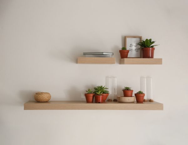 Cost of Floating Shelves Mounting in Iowa City